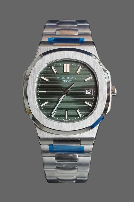Green horizontally textured dial watch with a silver-tone link bracelet and date window.